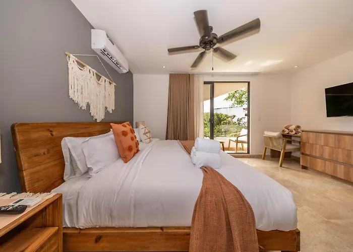 King W Private Balcony Rooftop Pool And Gym *